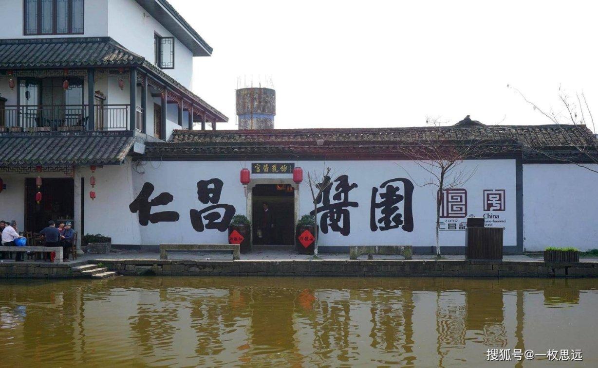 1个月拨打300次110，到底什么情况才可报警？